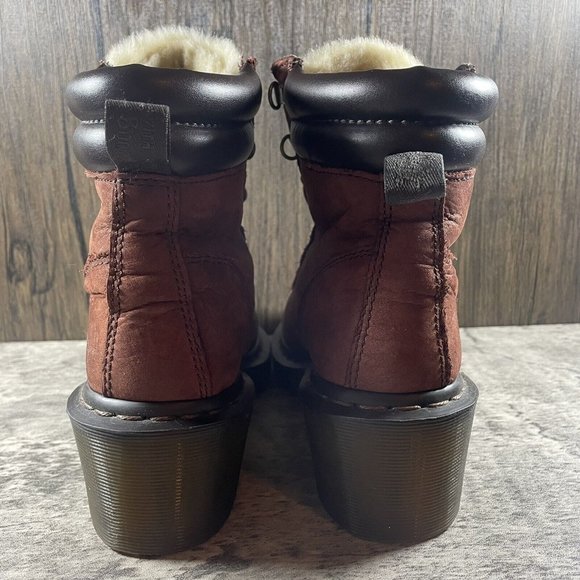 Dr Martens SYLVIA Boot 6 Eye Brown Shearling Lined Womens Platform Size 7 - Picture 6 of 8